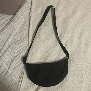 Round mini shoulder bag